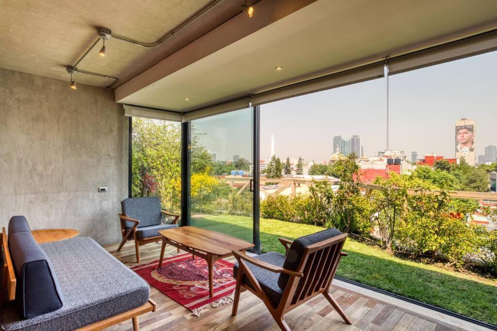 Apartment Mid Century Loft *